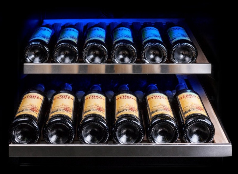 Двухзонный винный шкаф Dunavox